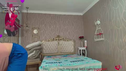 Snapshot of miladiosa chatting on 10.16.25 miladiosa online show from 10.16.25