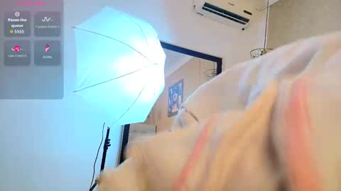 miladiosa online show from 11.13.25