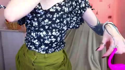 Mila online show from 05.26.26