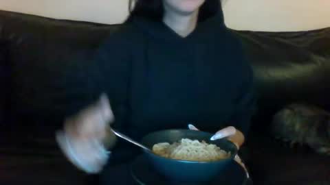 MilaGabor online show from 01.05.26