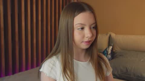 Mila online show from 03.25.26