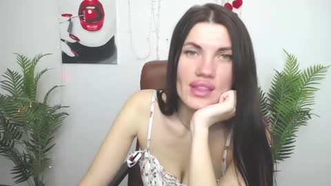 Snapshot of milaloona chatting on 05.08.26 Milaloona online show from 05.08.26