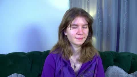 Mila online show from 04.04.26