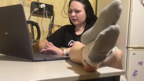 Snapshot of milamisss chatting on 04.15.26 milamisss online show from 04.15.26