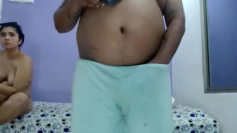 milan and sofia online show from 12.15.25