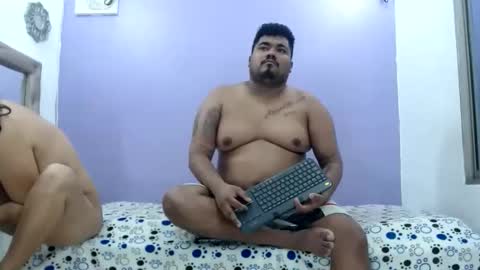 milan and sofia online show from 12.21.25