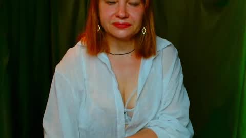 Snapshot of milana9732 chatting on 07.15.26 milana9732 online show from 07.15.26