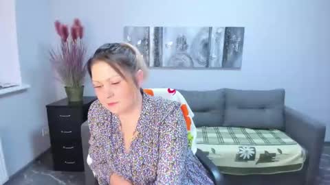 Milana online show from 03.11.25