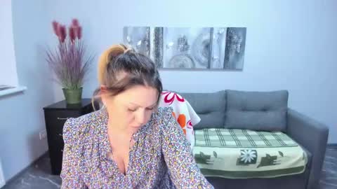 Milana online show from 03.11.25