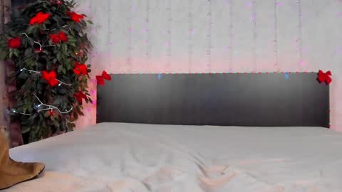 Milana online show from 01.20.25