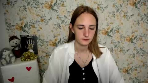 Milana online show from 09.11.25