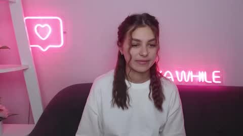 milanaangelas online show from 12.06.24