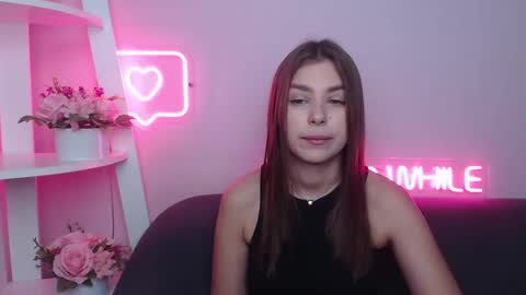 milanaangelas online show from 02.21.25