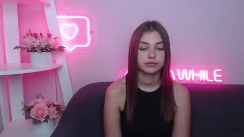 milanaangelas online show from 02.21.25