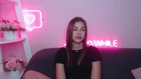 milanaangelas online show from 02.24.25