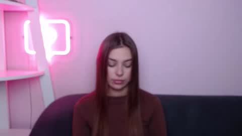 Snapshot of milanaangelas chatting on 02.15.26 milanaangelas online show from 02.15.26