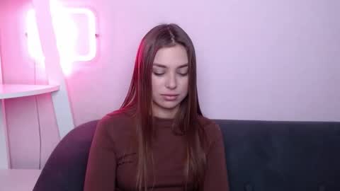 Snapshot of milanaangelas chatting on 02.15.26 milanaangelas online show from 02.15.26