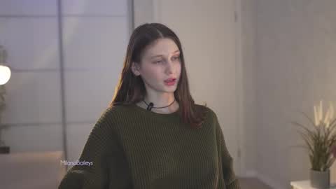 Milana   online show from 02.20.25