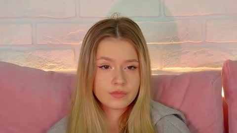 MilanaBalmain online show from 10.01.25