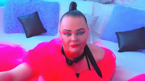 Lana online show from 02.14.25