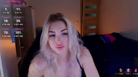 Snapshot of milanafox_ chatting on 06.29.26 Lana online show from 06.29.26