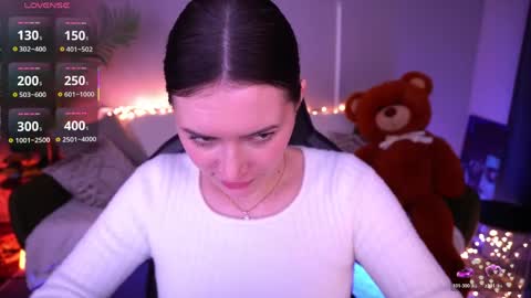 Milana online show from 04.10.26