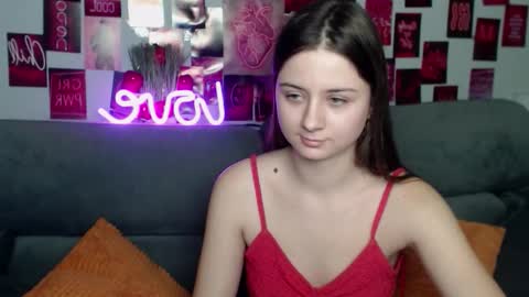 milanaroz online show from 11.30.25