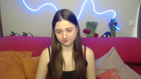 milanaroz online show from 03.12.26