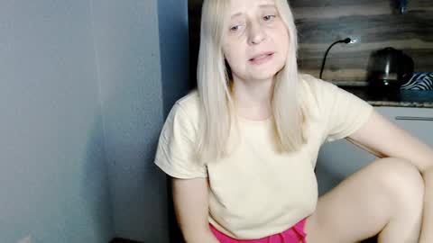 Milena online show from 01.16.25