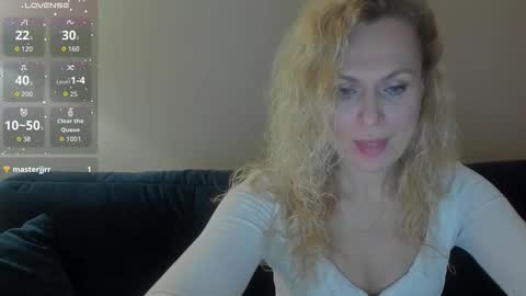 milanna_x online show from 11.19.25