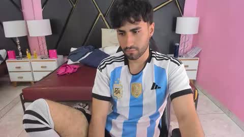 milanzaire online show from 11.23.25