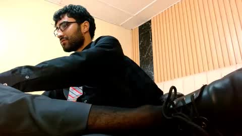 milanzaire online show from 01.12.26