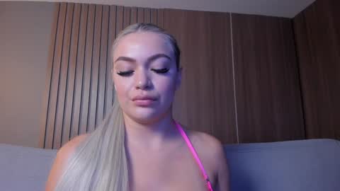 Sexy Mila  online show from 01.15.25