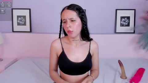 Mila Rose online show from 01.30.25