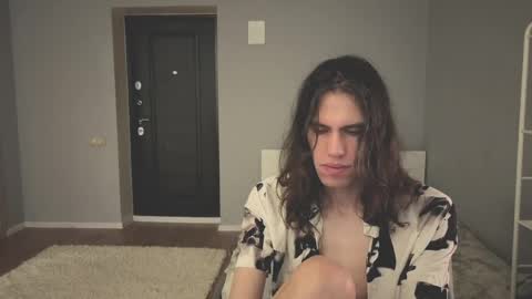 Mila online show from 04.17.26