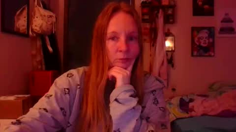 Mila online show from 04.14.26