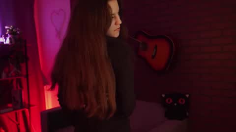 Snapshot of milastoyne chatting on 03.12.25 milastoyne online show from 03.12.25