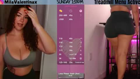 Snapshot of milavalentinax chatting on 07.12.26 Mila Valentina online show from 07.12.26