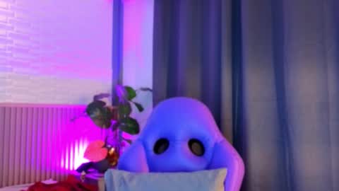 milena_lawson online show from 01.07.26