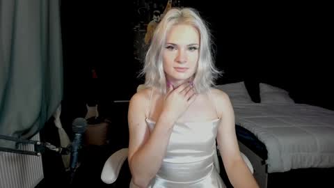 Milena online show from 12.08.24