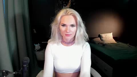 Milena online show from 02.10.25