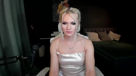 Milena online show from 03.05.25