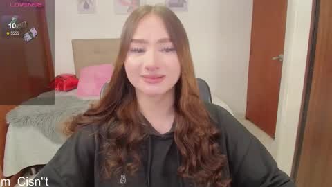 Snapshot of miley_baker chatting on 02.19.25 Miley online show from 02.19.25