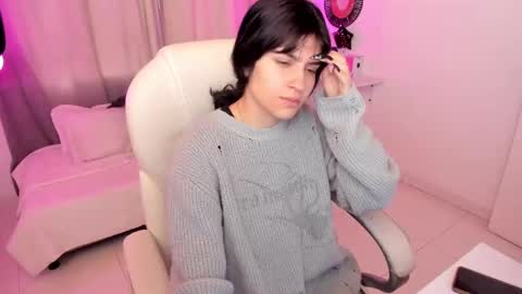  IEY EY  online show from 09.20.25