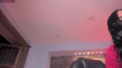 Snapshot of mileycruz_ chatting on 09.29.25 Miley Cruz IG miley model23 online show from 09.29.25