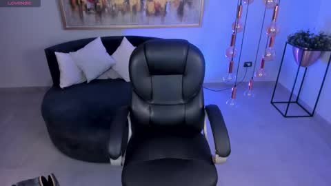 Miley Cruz  IG miley model23 online show from 01.15.26