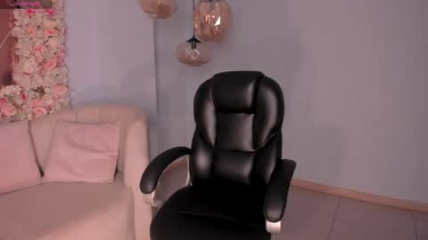 Miley Cruz  IG miley model23 online show from 04.11.26