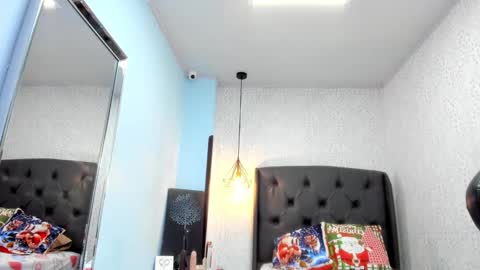 MILEY  online show from 12.18.24