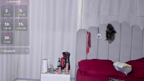 MILEY  online show from 09.18.25