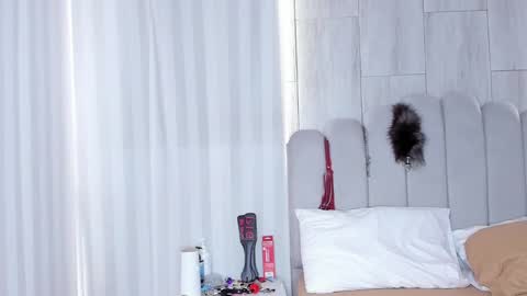 MILEY  online show from 09.29.25